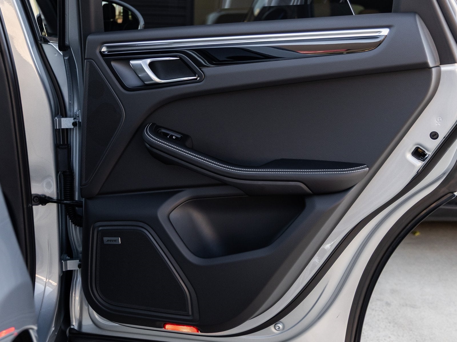 2026 Porsche Macan Macan S