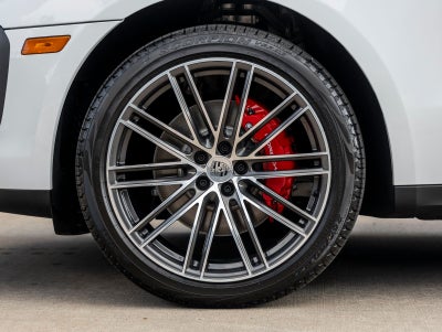2026 Porsche Macan Macan S