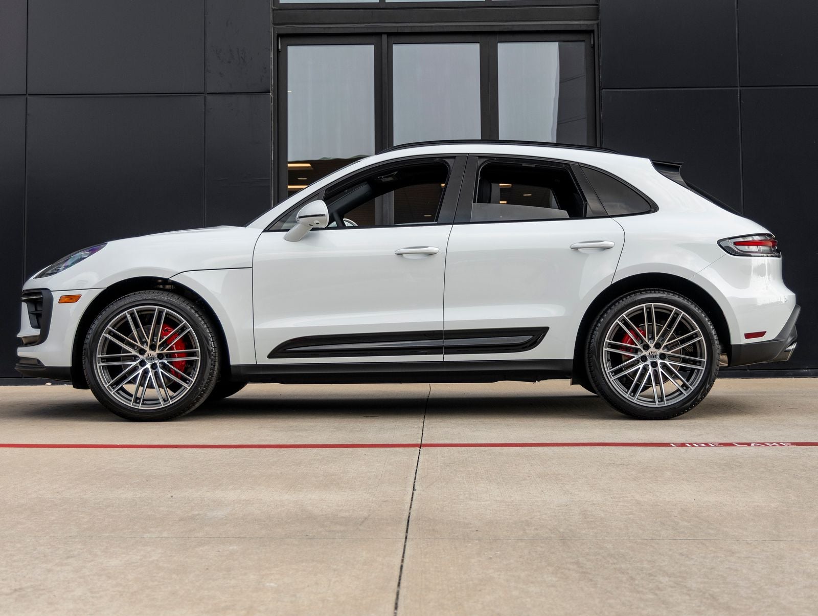 2026 Porsche Macan Macan S