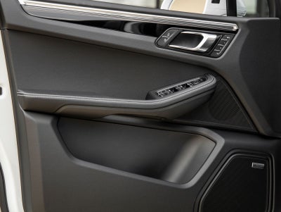 2026 Porsche Macan Macan S