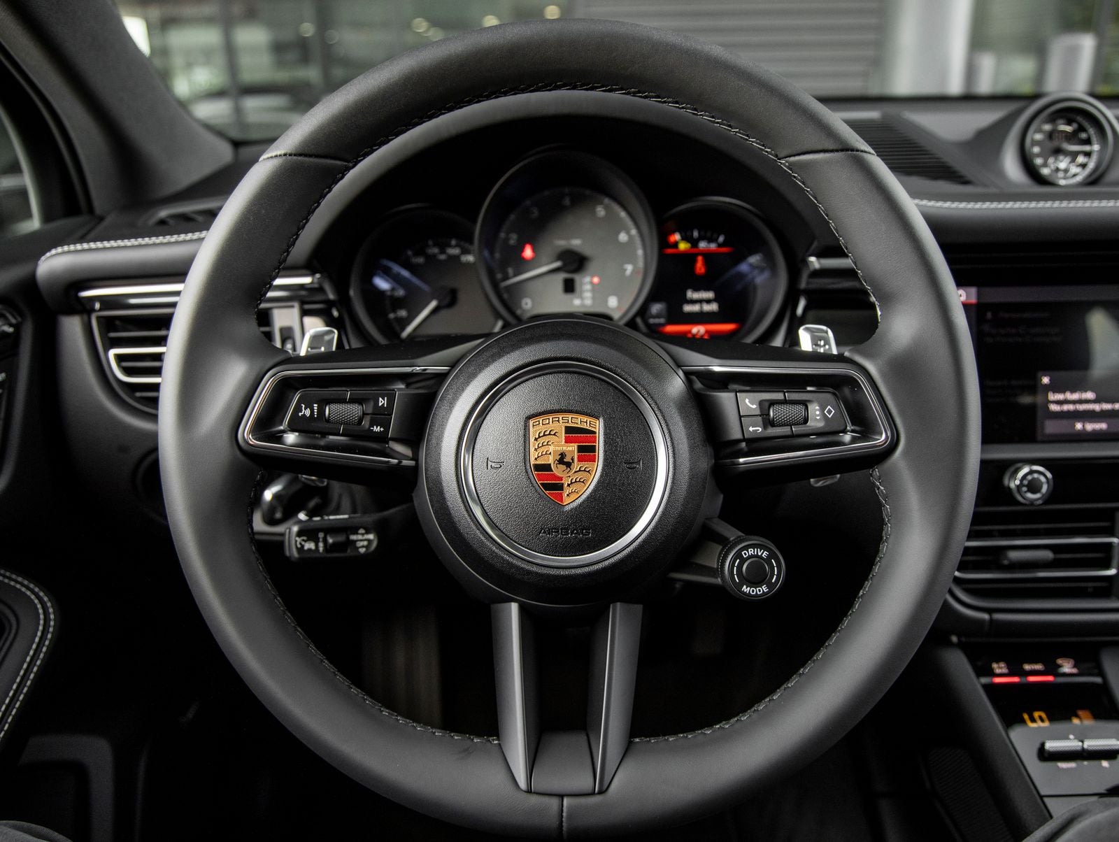 2026 Porsche Macan Macan S
