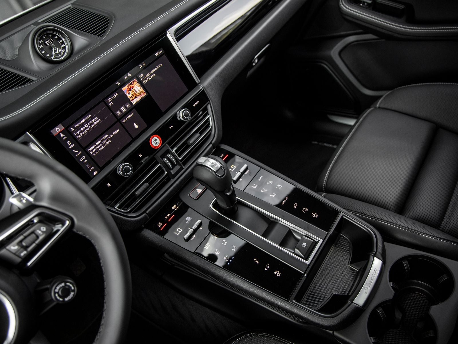 2026 Porsche Macan Macan S