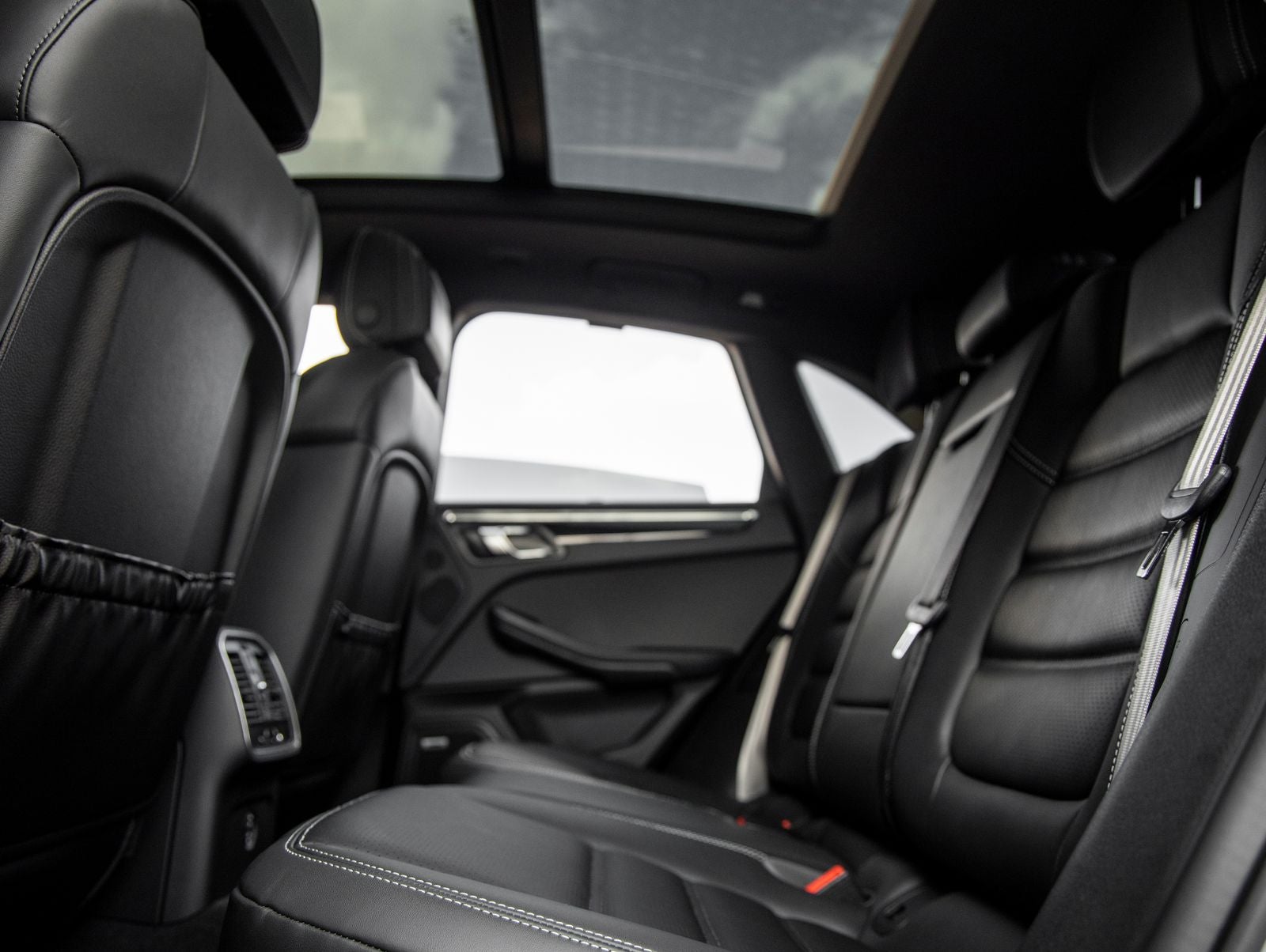 2026 Porsche Macan Macan S
