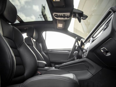 2026 Porsche Macan Macan S