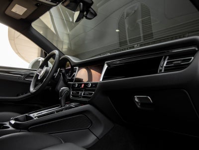 2026 Porsche Macan Macan S