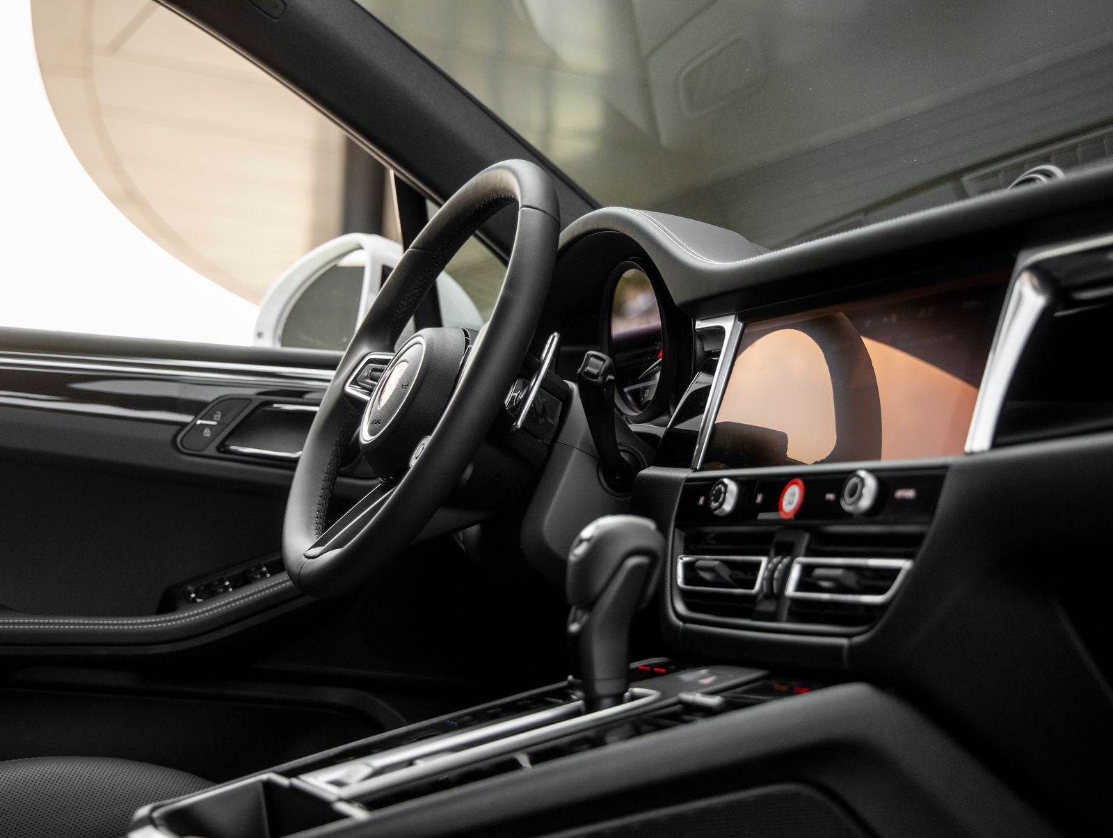2026 Porsche Macan Macan S