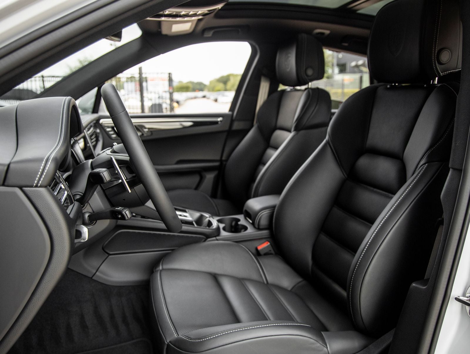 2026 Porsche Macan Macan S
