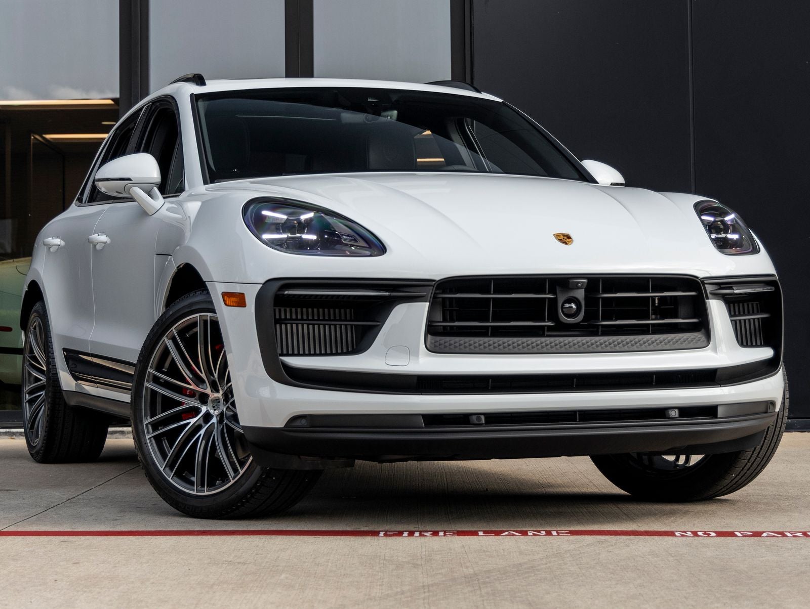 2026 Porsche Macan Macan S
