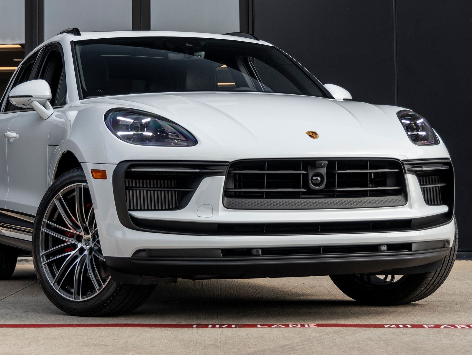 2026 Porsche Macan Macan S
