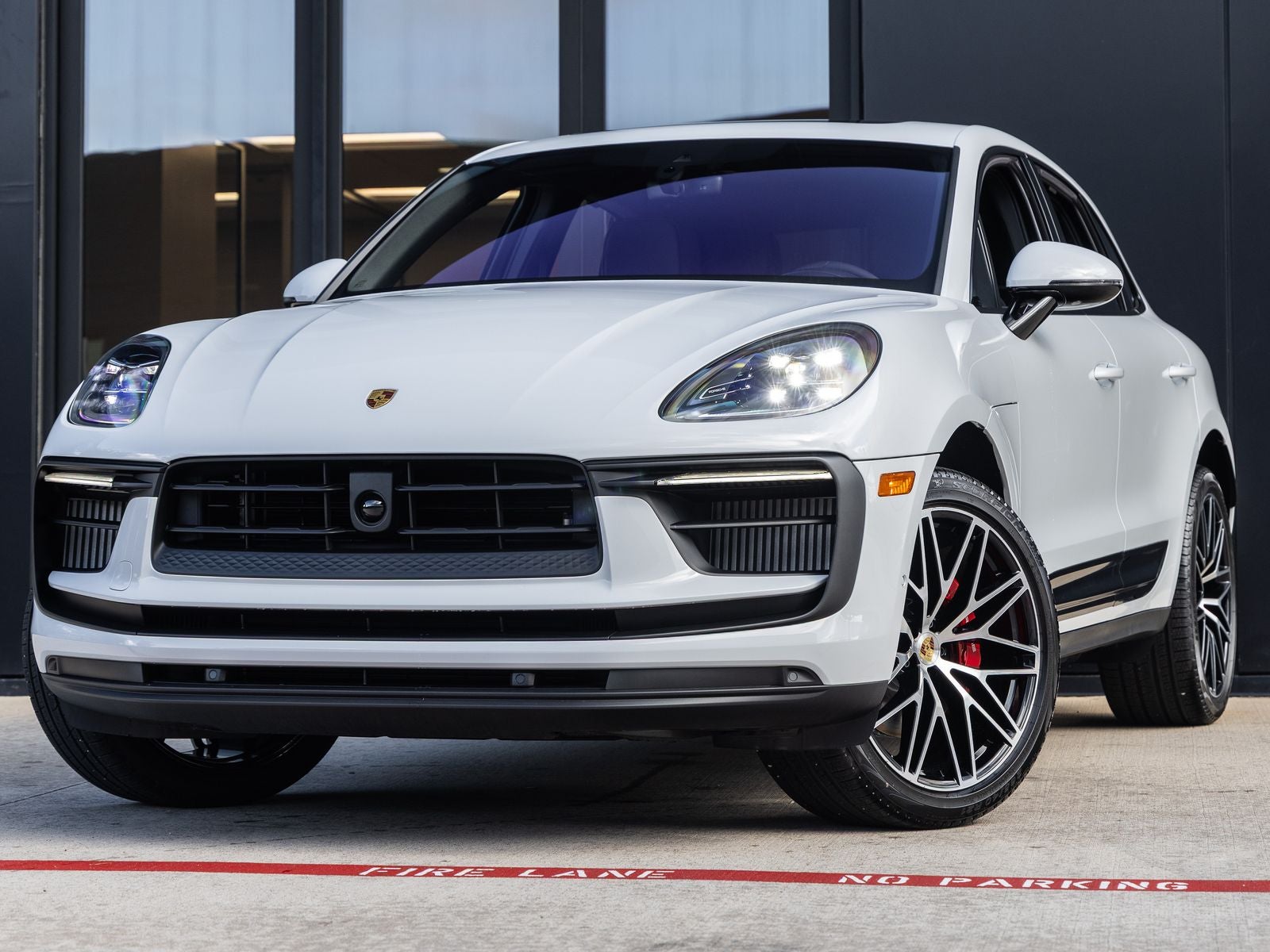 2026 Porsche Macan Macan S