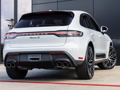 2026 Porsche Macan Macan S