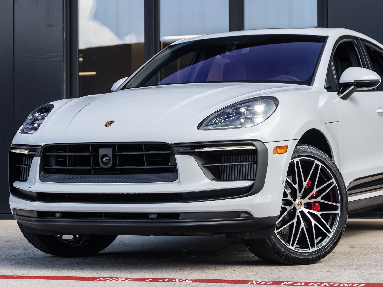 2026 Porsche Macan Macan S