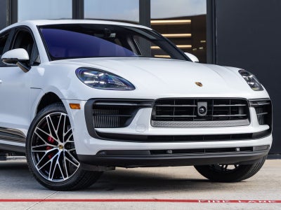 2026 Porsche Macan Macan S