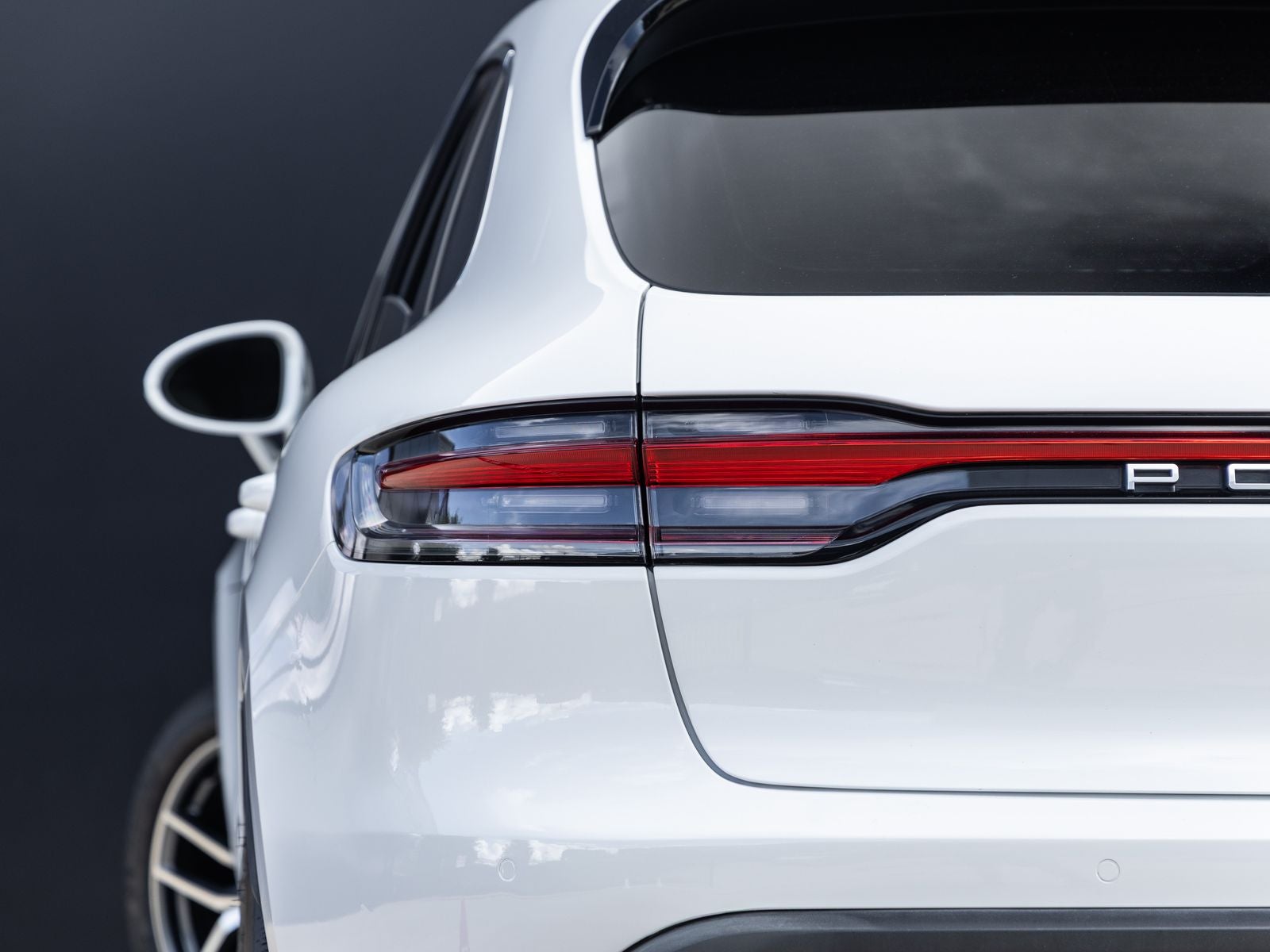 2022 Porsche Macan S