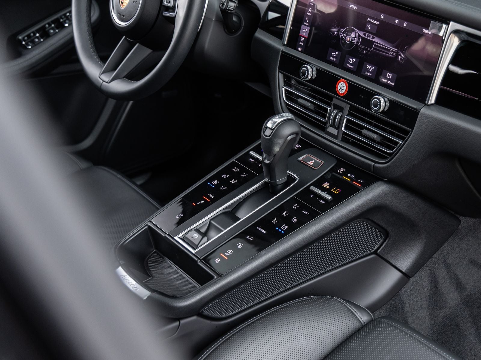 2022 Porsche Macan S