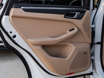 2026 Porsche Macan Macan S