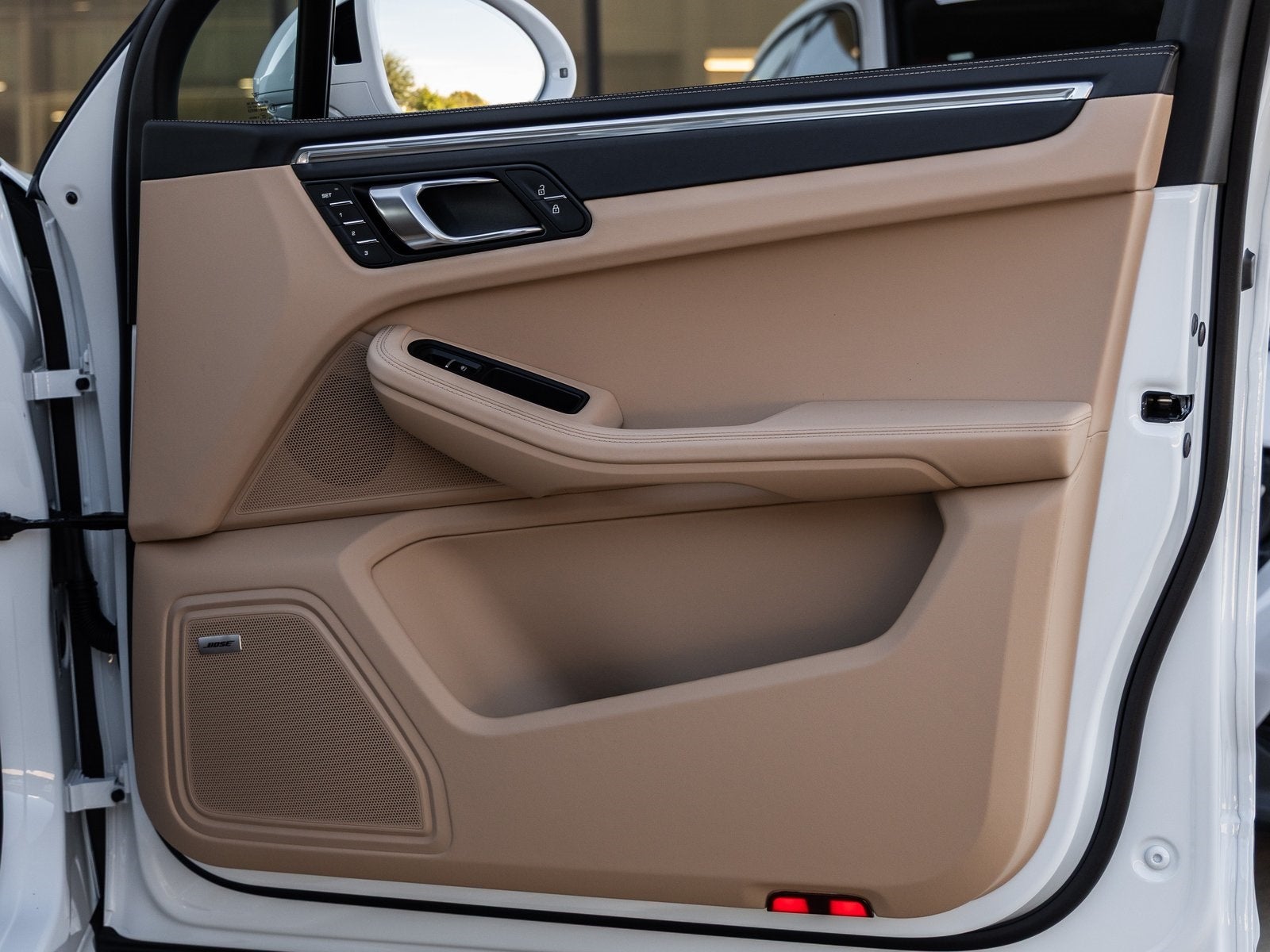 2026 Porsche Macan Macan S