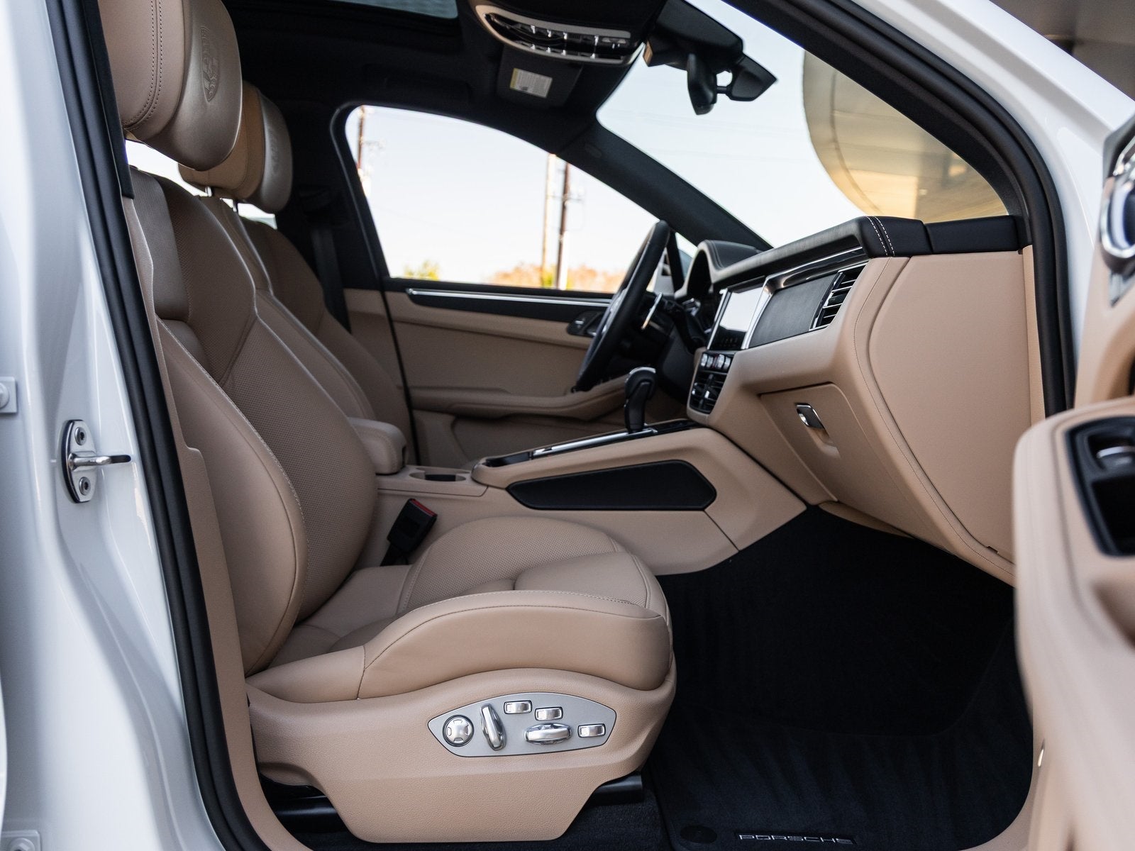 2026 Porsche Macan Macan S