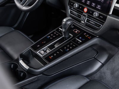 2026 Porsche Macan Macan S