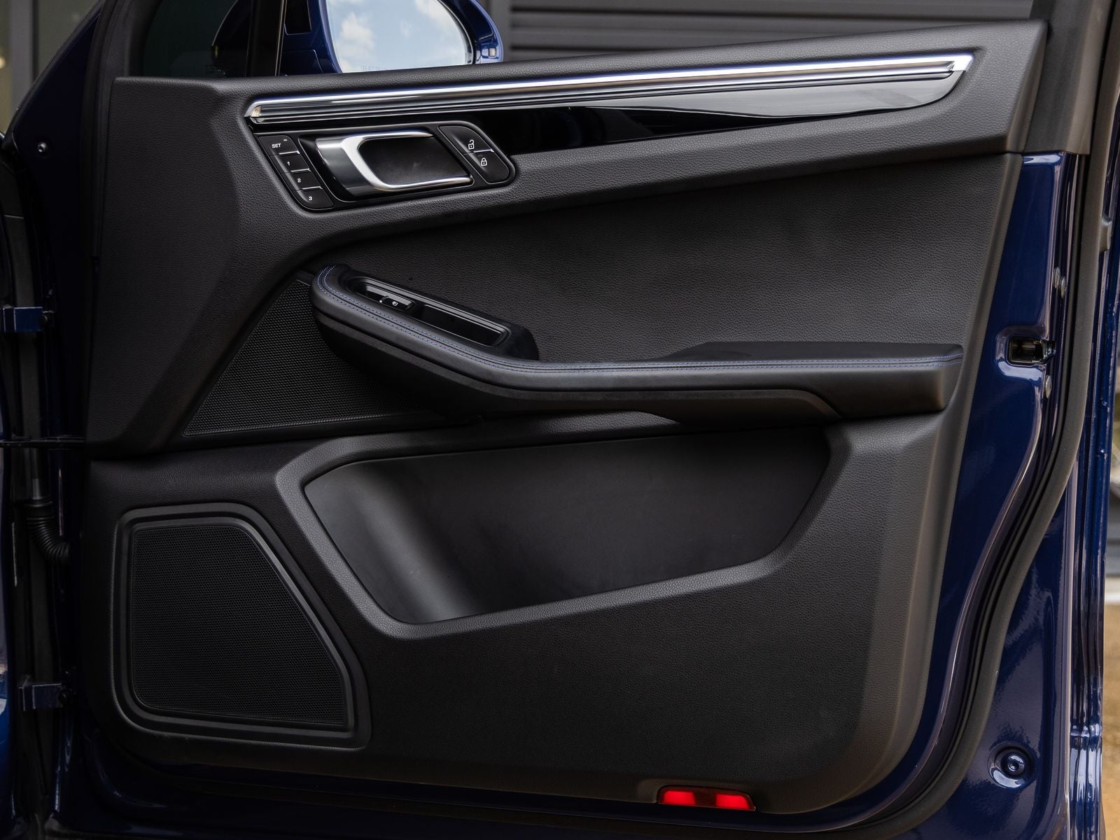 2026 Porsche Macan Macan S