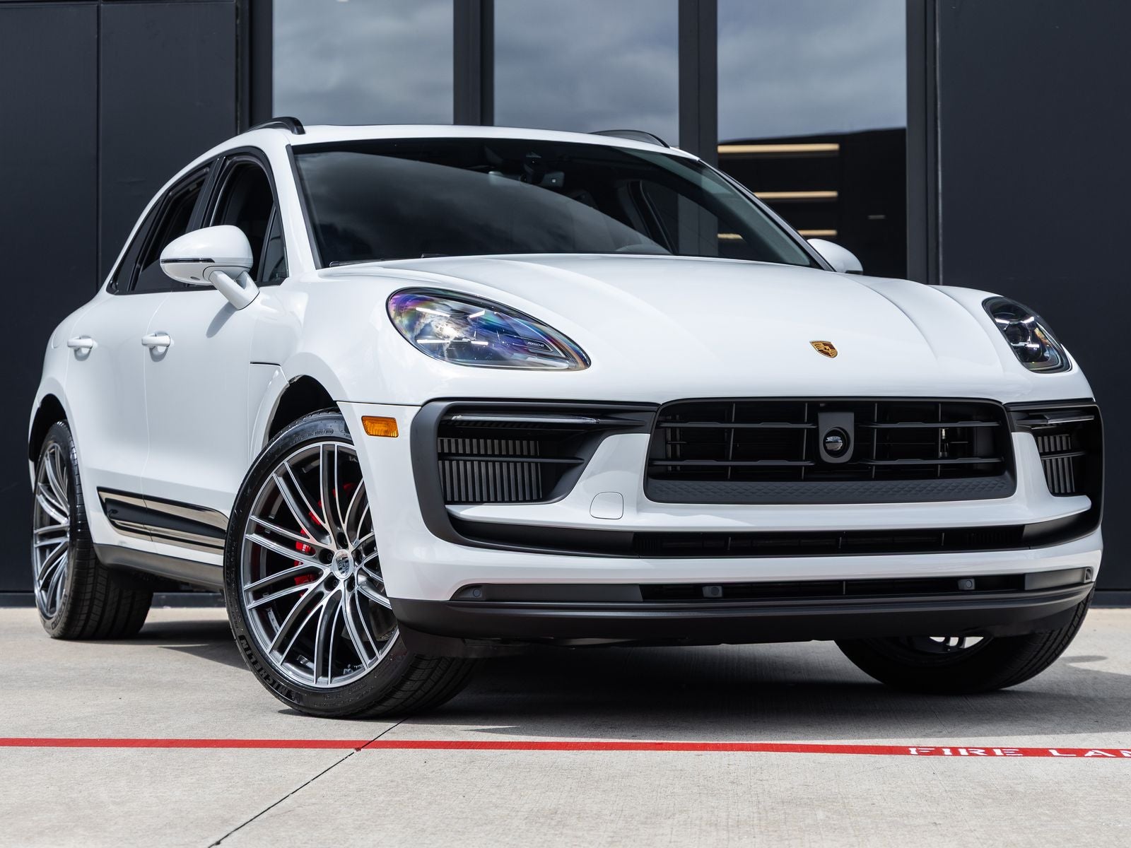 2026 Porsche Macan S
