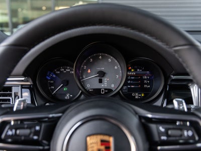 2026 Porsche Macan S