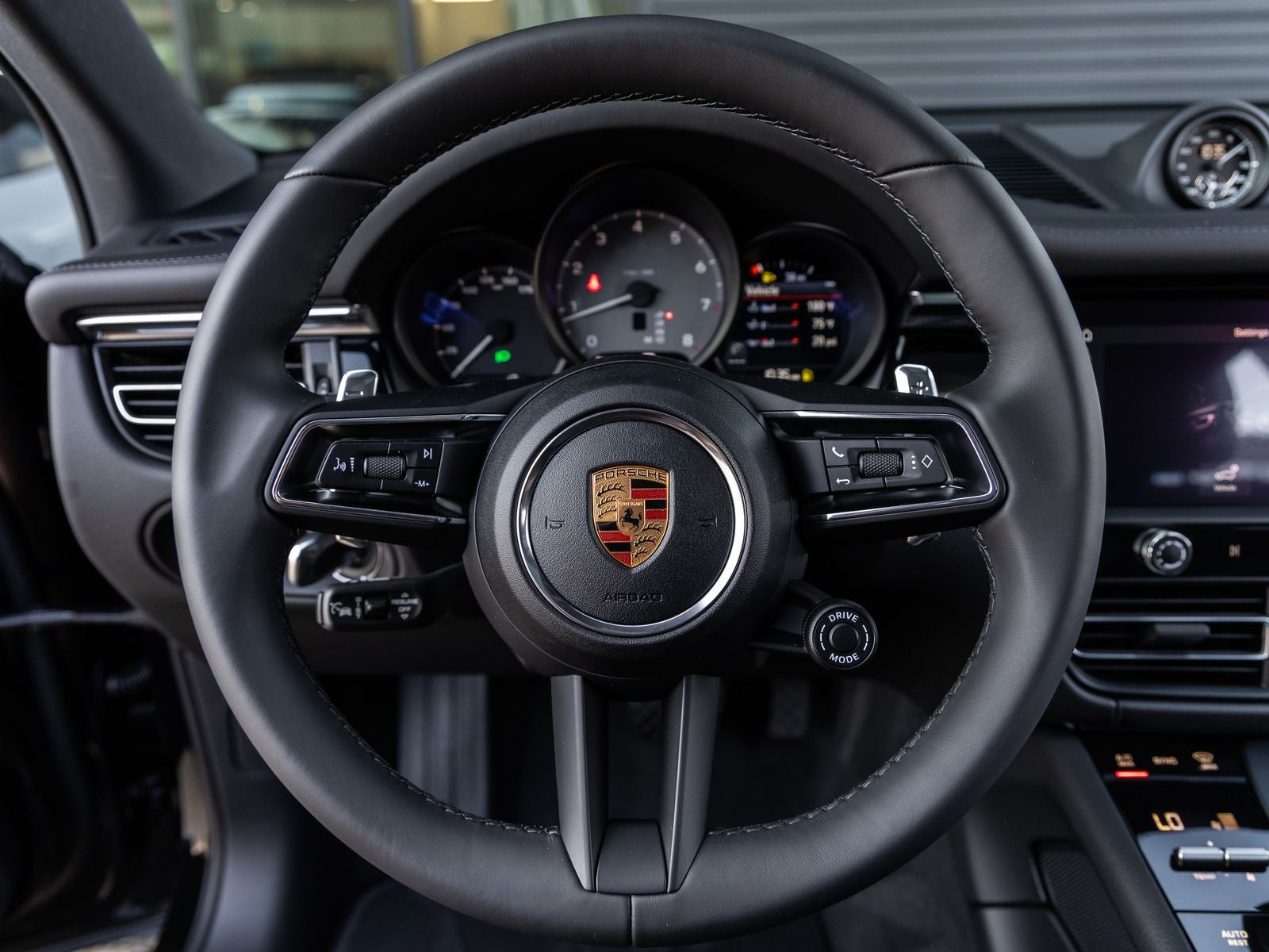 2026 Porsche Macan S