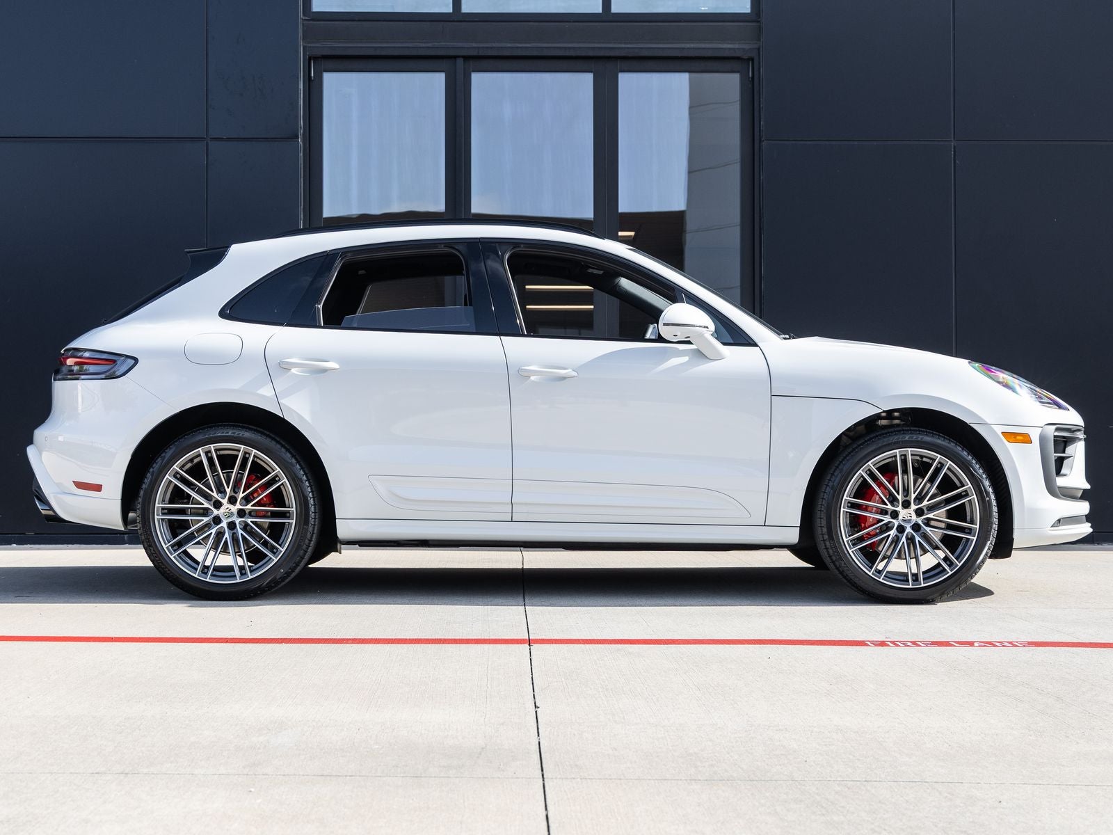 2026 Porsche Macan Macan S