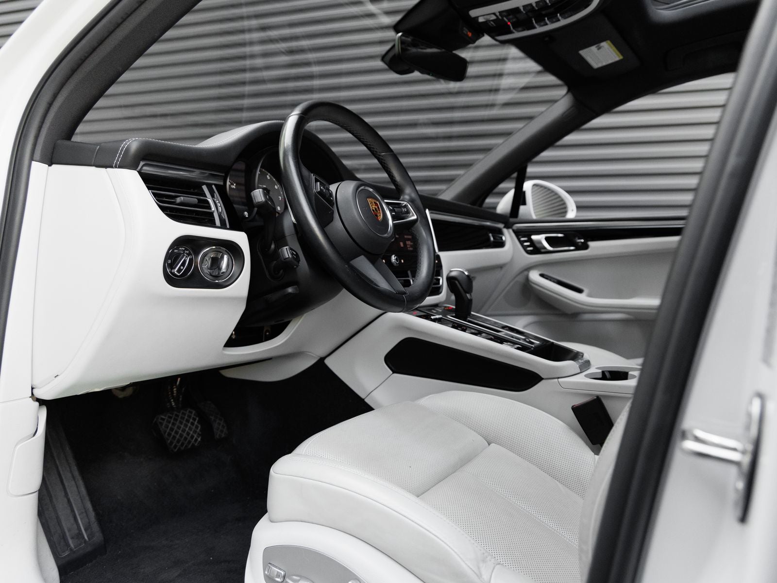 2022 Porsche Macan S