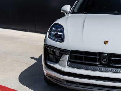2024 Porsche Macan Macan S