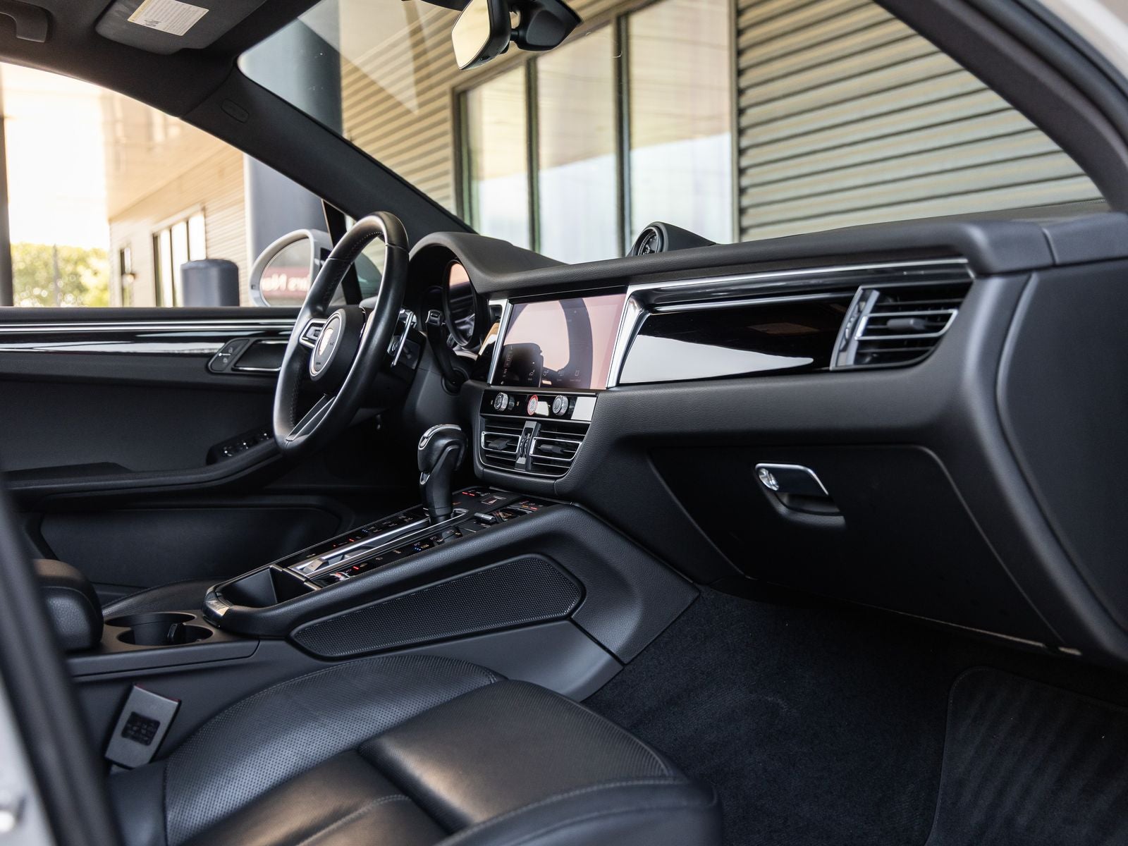 2024 Porsche Macan Macan S