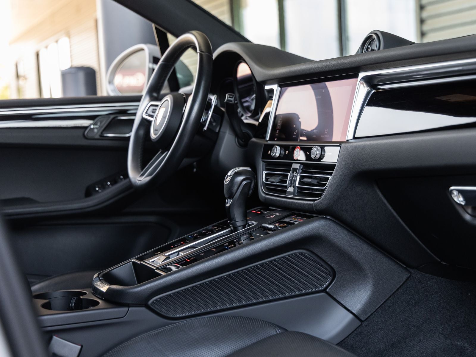 2024 Porsche Macan Macan S