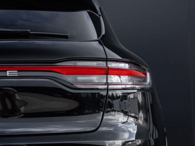 2025 Porsche Macan S