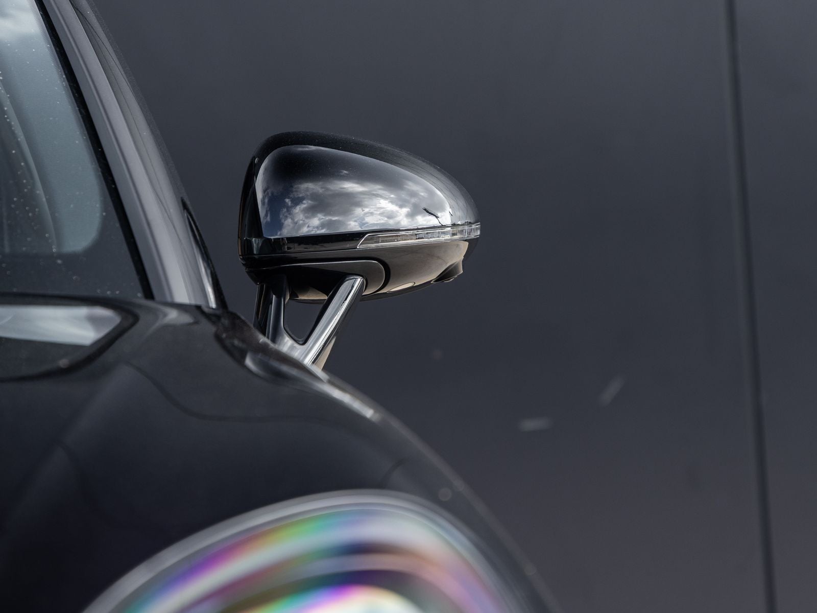 2025 Porsche Macan S