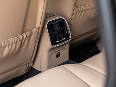 2025 Porsche Macan S