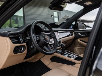 2025 Porsche Macan S