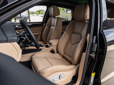 2025 Porsche Macan S
