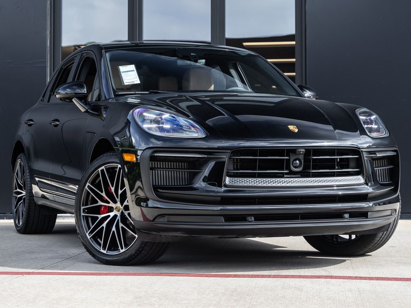 2025 Porsche Macan S