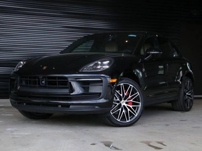2025 Porsche Macan S