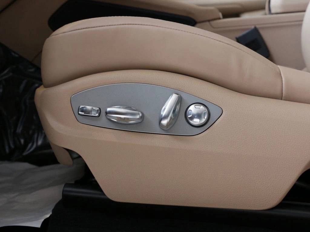 2025 Porsche Macan S