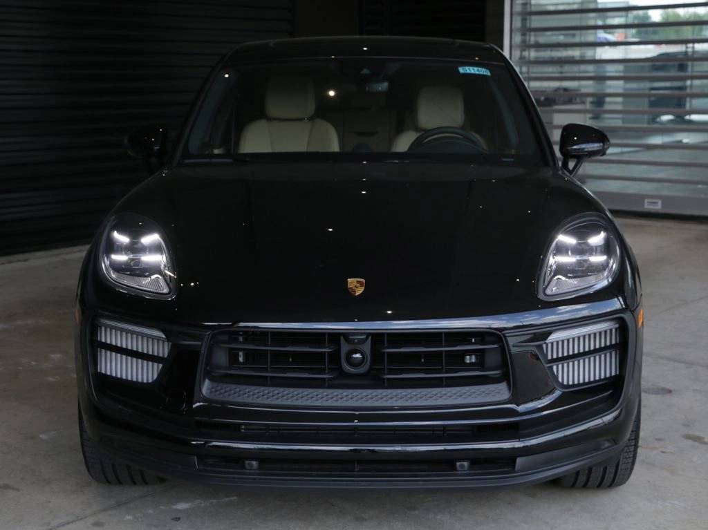 2025 Porsche Macan S