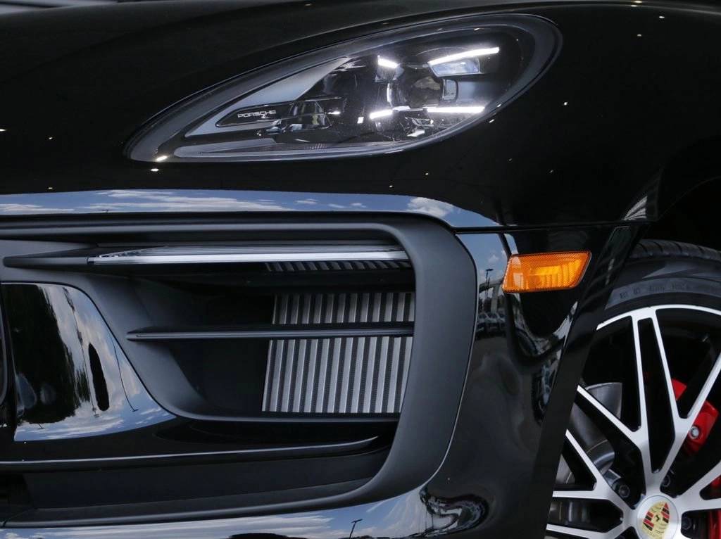 2025 Porsche Macan S