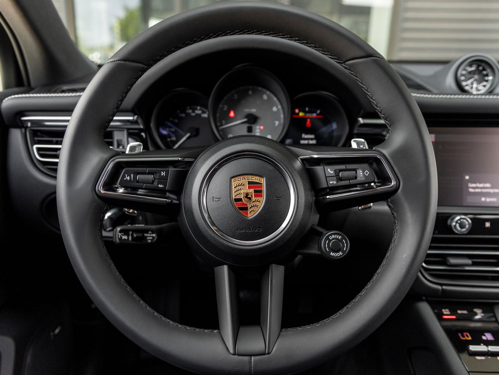 2026 Porsche Macan S