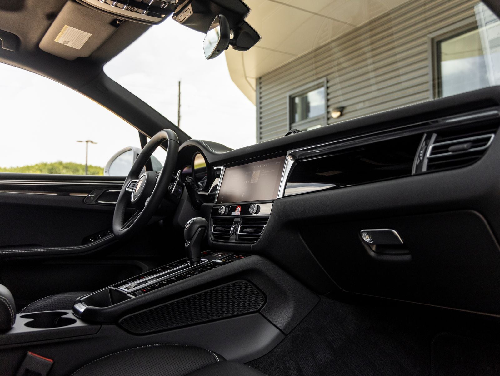 2026 Porsche Macan S