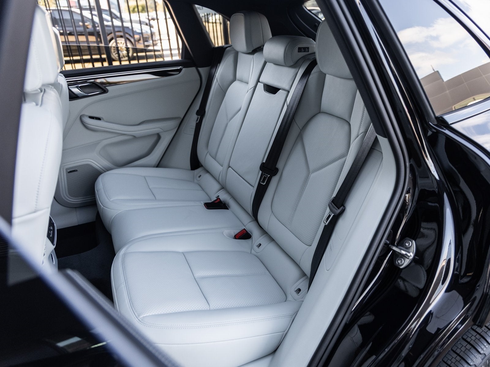 2026 Porsche Macan Macan S