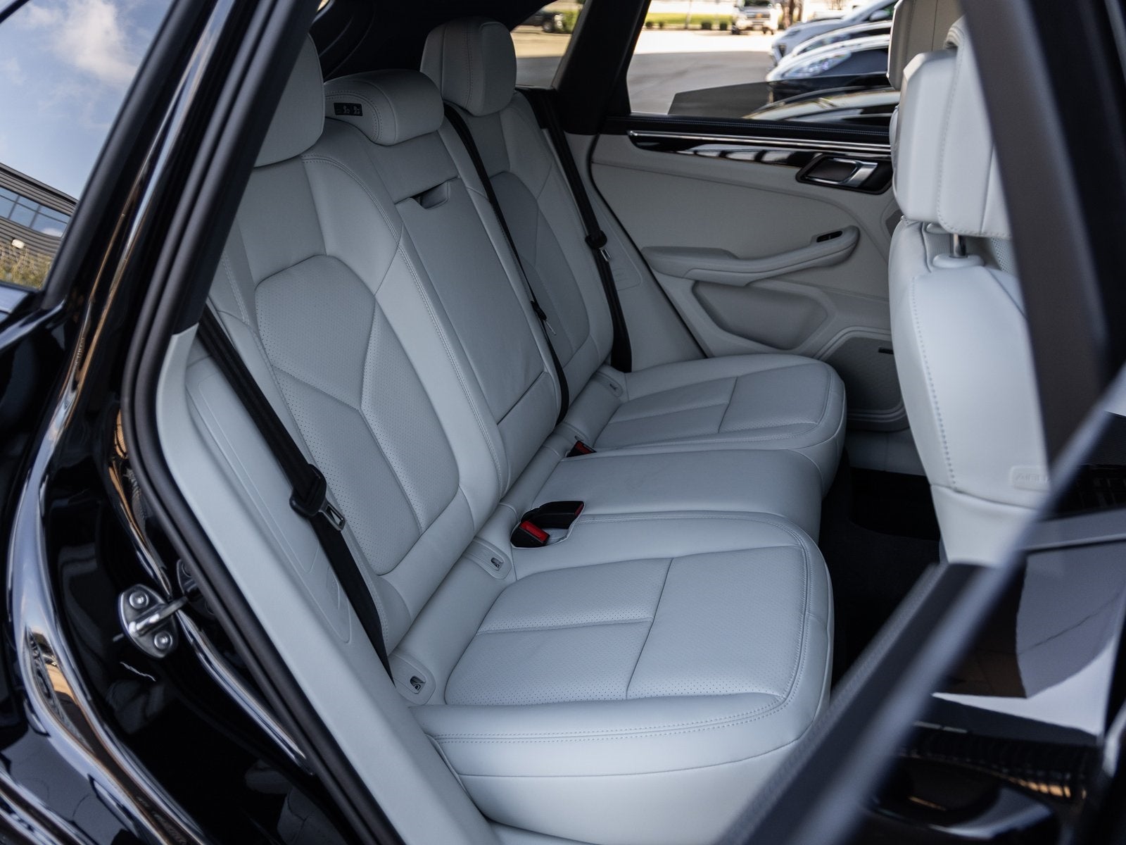 2026 Porsche Macan Macan S