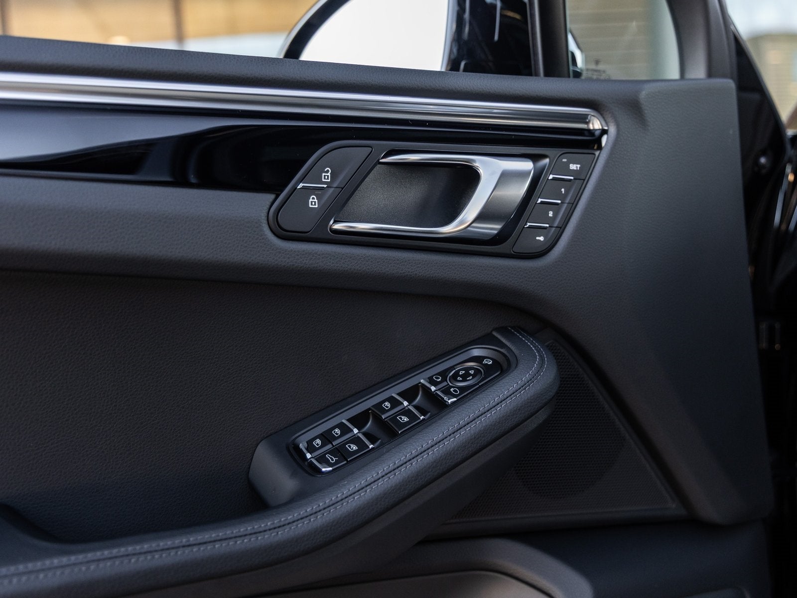 2026 Porsche Macan Macan S