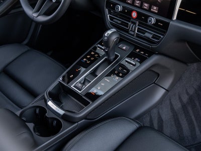 2026 Porsche Macan Macan S