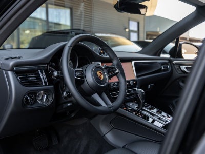 2026 Porsche Macan Macan S