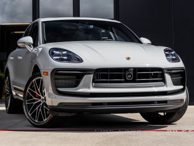 2026 Porsche Macan Macan S